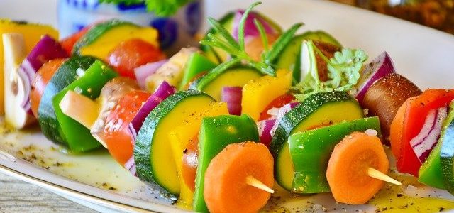 Friggitrice ad aria: scelta della migliore, pro e contro, come funziona e come si pulisce cibo