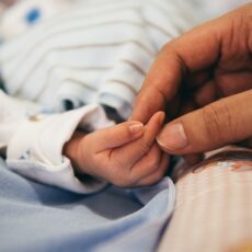 5 elementi indispensabili per la cameretta di un neonato